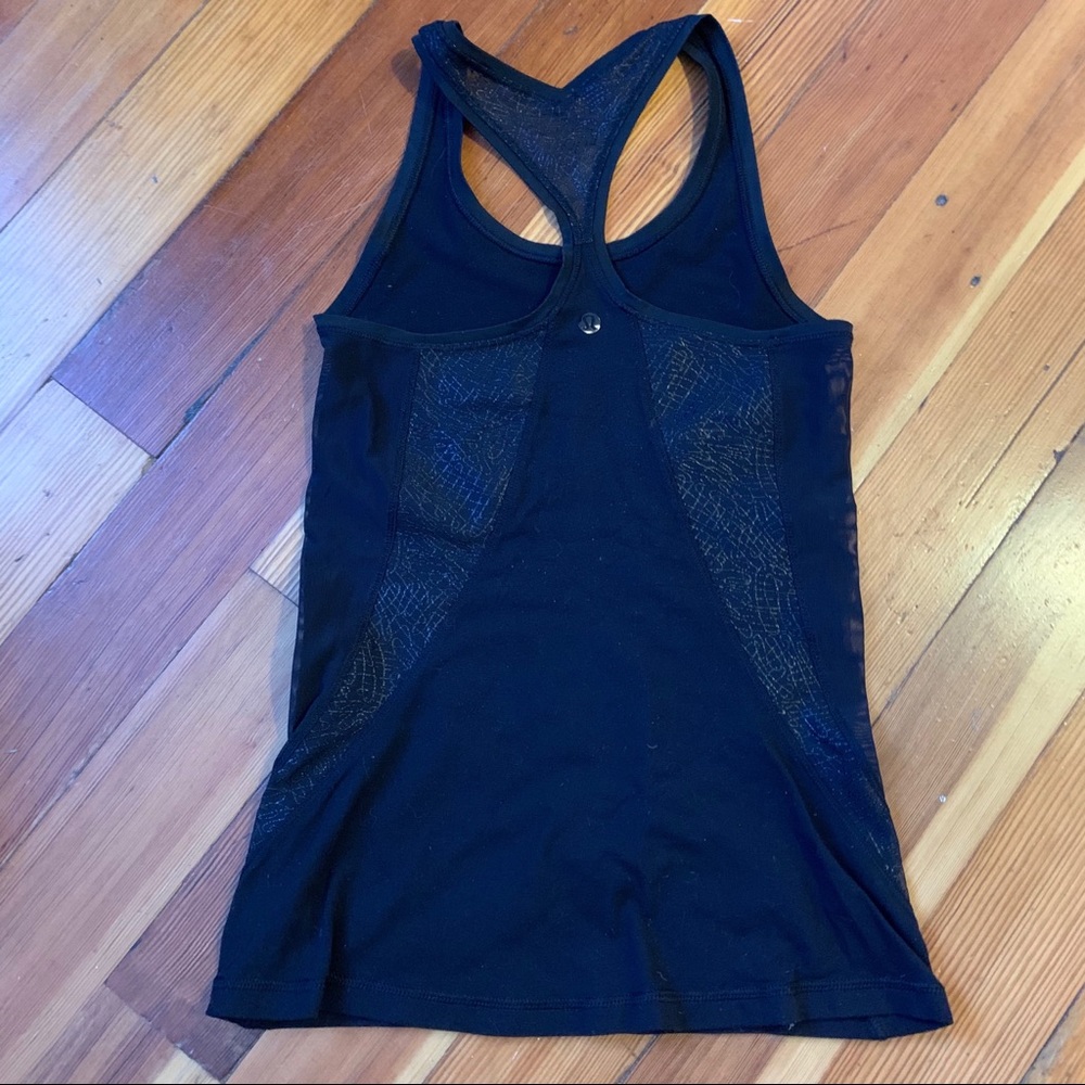 Lululemon Racerback with lace - Picture 2 of 6